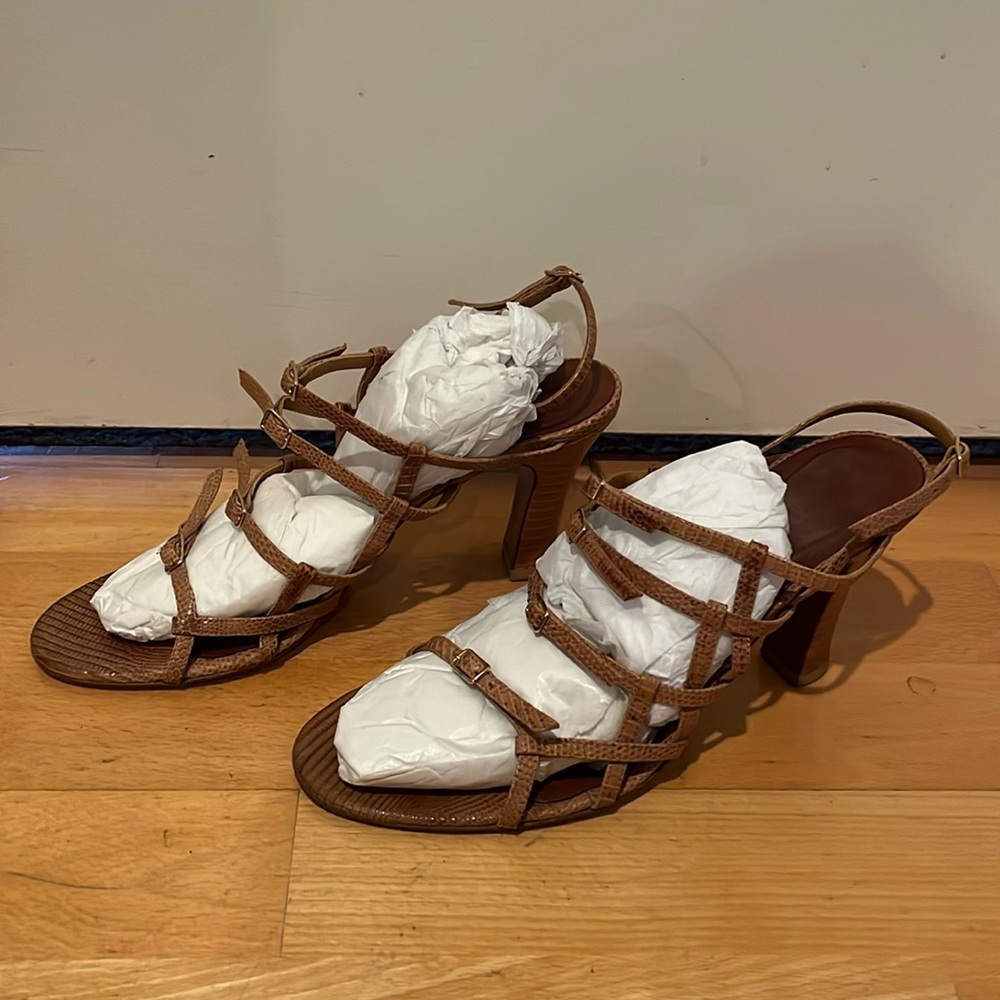 Bottega Veneta tan strappy woven leather pumps